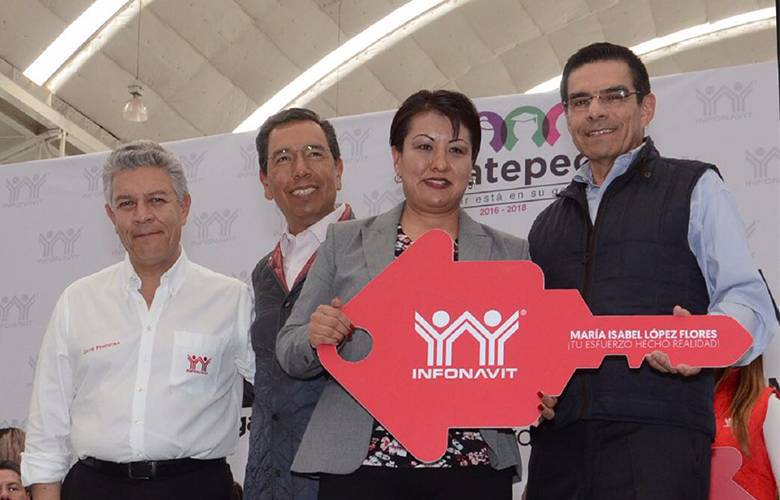 Reciben más de 100 mexiquenses cancelación de sus hipotecas