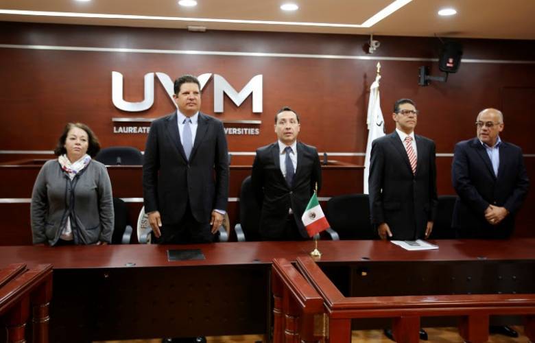 Comparte Edil de Metepec su experiencia de Gobierno con Universitarios 
