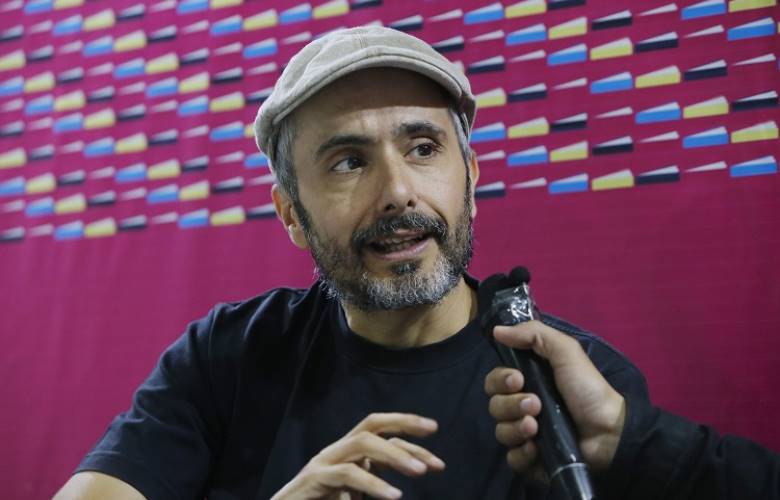 La risa está ligada a la inteligencia, permite al ser humano percibir la realidad e interactuar con ella