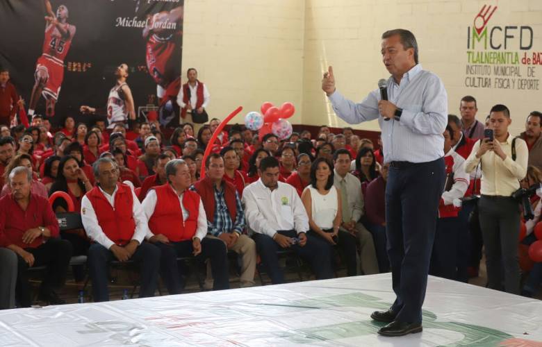 Seguridad Social Universal y licencia de paternidad, propone César Camacho