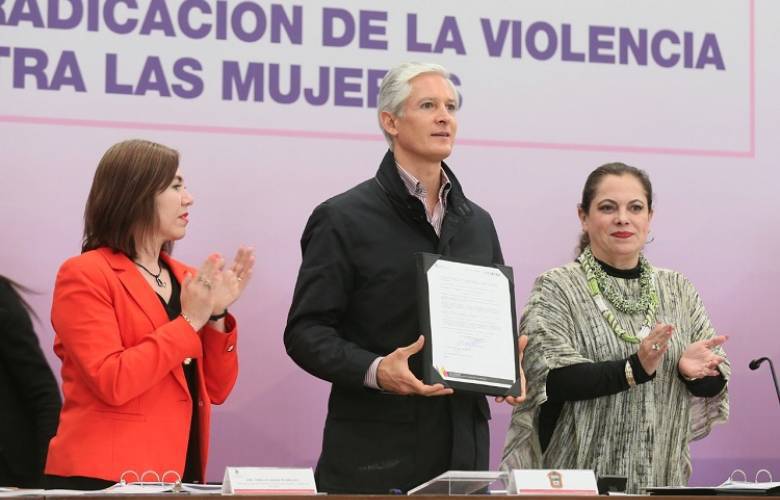 Habrá Unidades de Género en todas las dependencias estatales