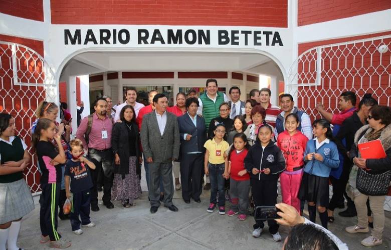 Dan nueva vida a mercado popular de Metepec