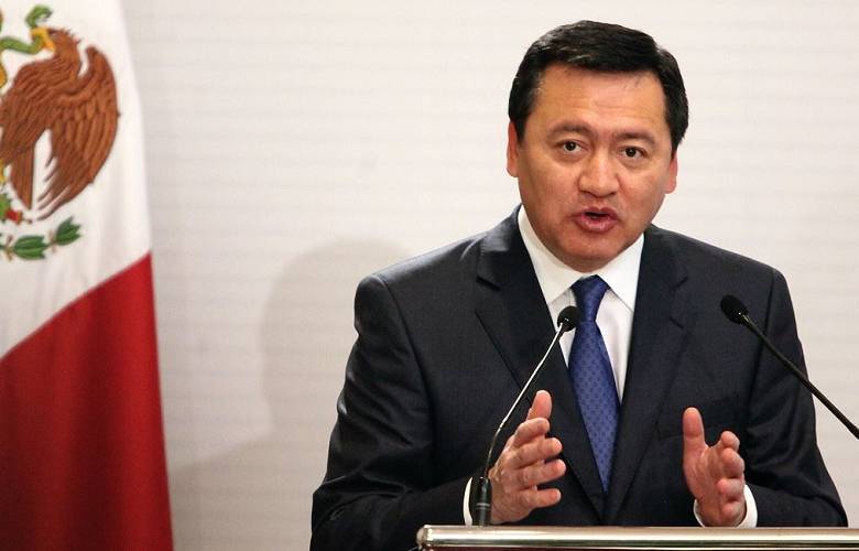Pide Osorio Chong que gobierno federal investigue con seriedad el caso del fallecimiento de Rafael Moreno Valle y Martha Erika Alonso.