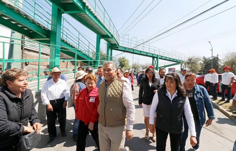 En beneficio de las  familias toluqueñas entregan acciones de infraestructura urbana
