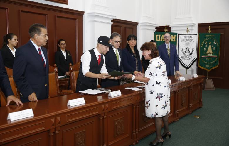 Reconoce UAEM a emprendedores