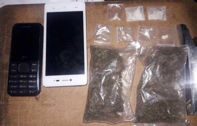 Captura Policía a narcomenudistas