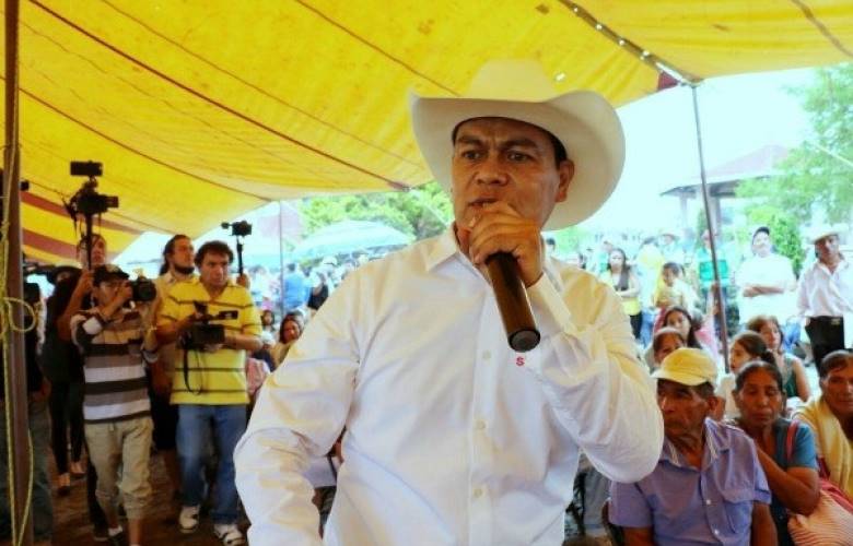 Llama Juan Zepeda al voto útil; irá por los votantes indecisos