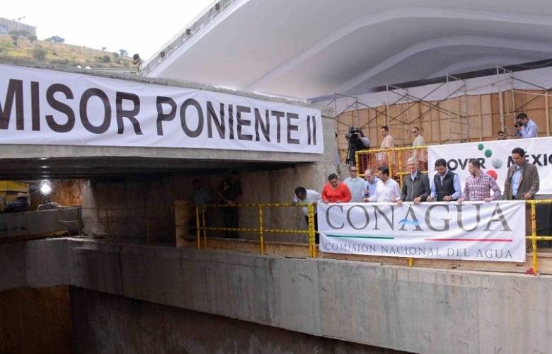 Entregan Enrique Peña y Alfredo del Mazo obras que reducirán inundaciones, en beneficio de cerca de 3.5 millones de personas