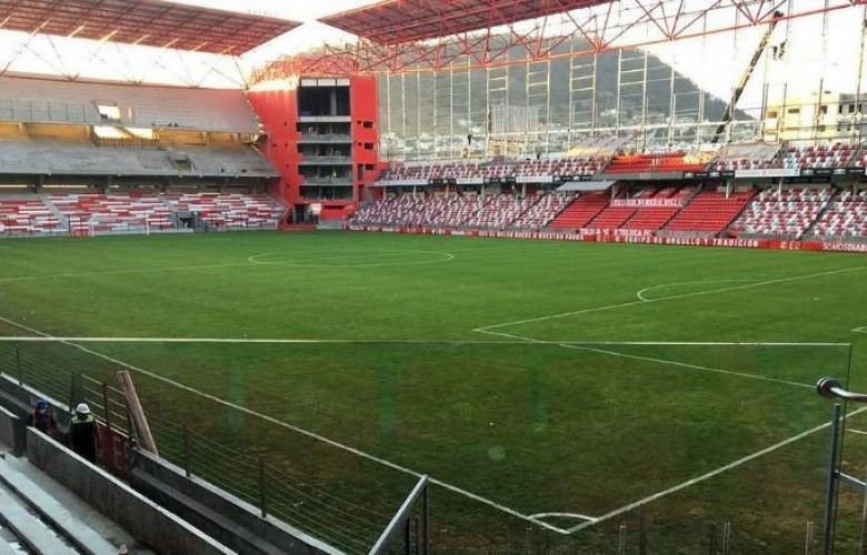 Abrieron estadios para convertirlos en centros de Acopio