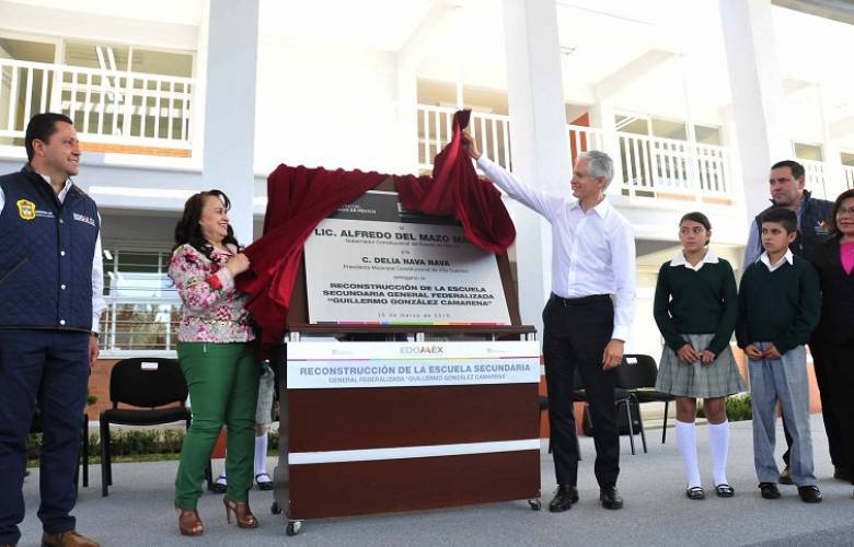 Entrega Alfredo del Mazo reconstrucción de escuela afectada por sismo, en Villa Guerrero