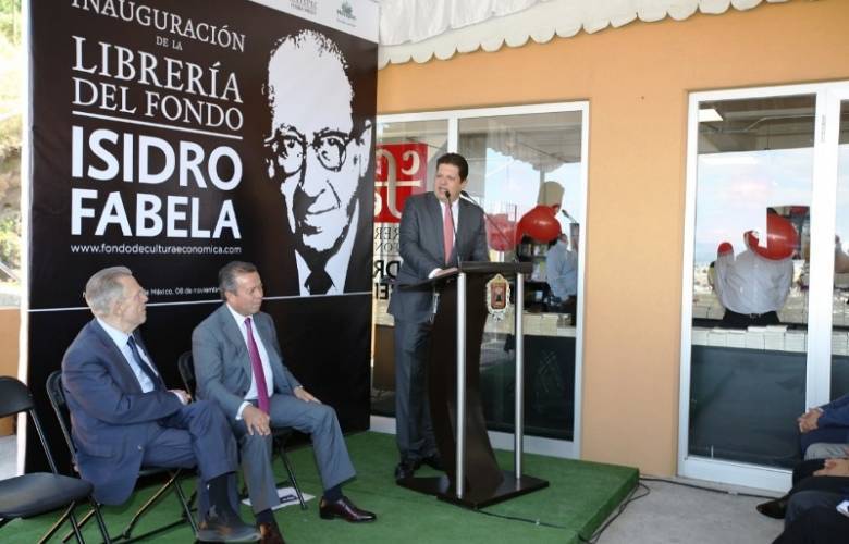 Inaugura gobierno de Metepec librería del fondo de cultura económica 