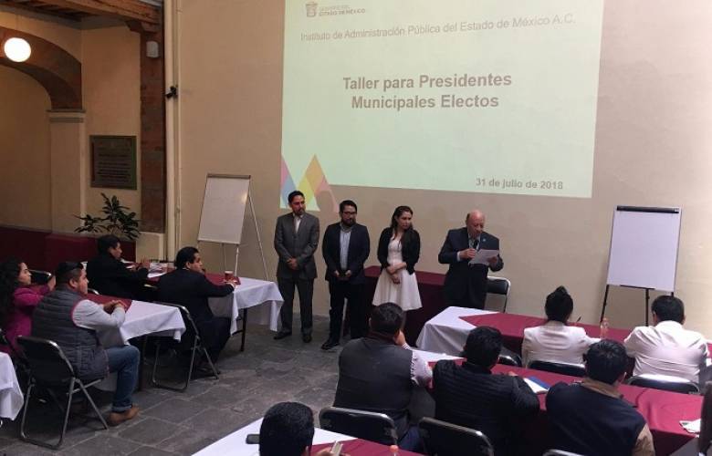 Capacita IAPEM a integrantes de ayuntamientos electos