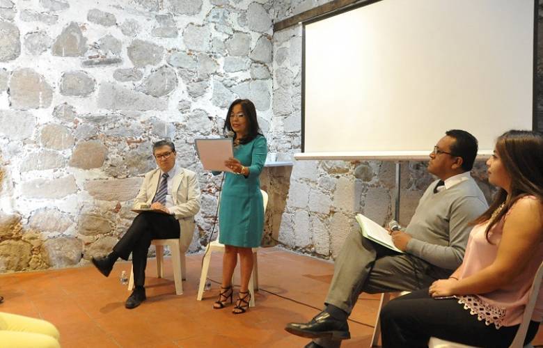Presentan biblioteca digital para difundir riqueza histórica de Izcalli