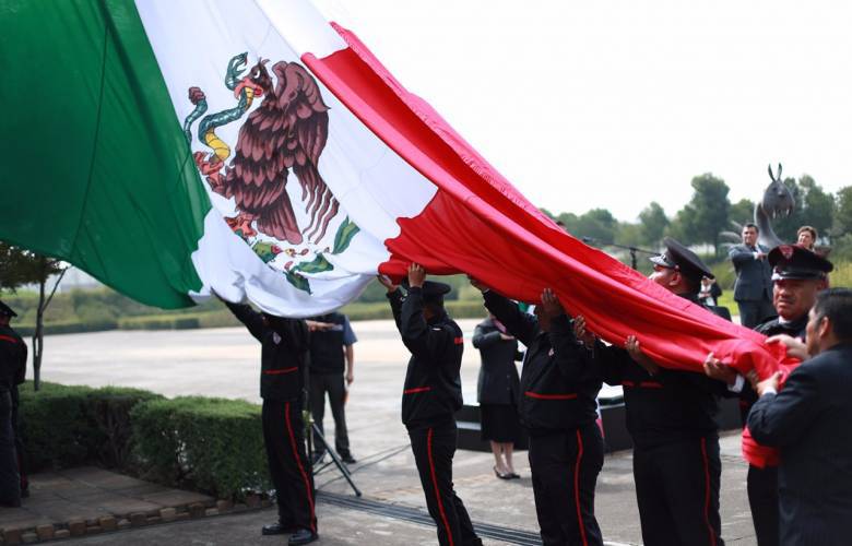 Realizan jornada Cívica en el Centro Cultural Mexiquense Bicentenario 
