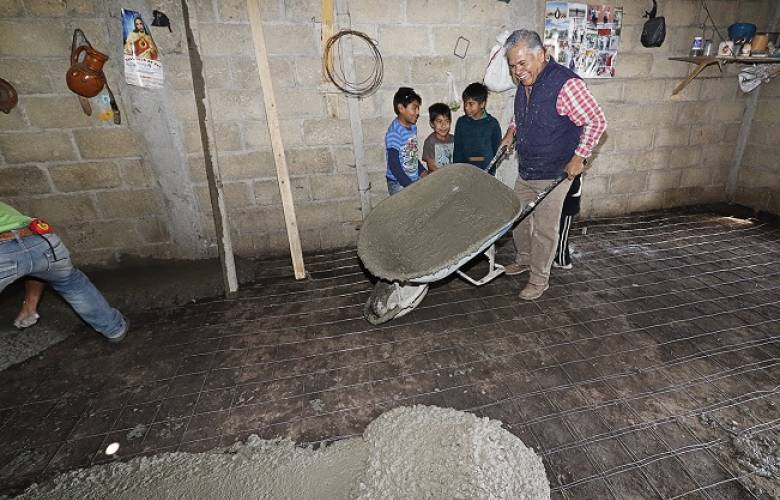    En San Andrés Cuexcontitlán cientos de familias mejoran sus vivienda