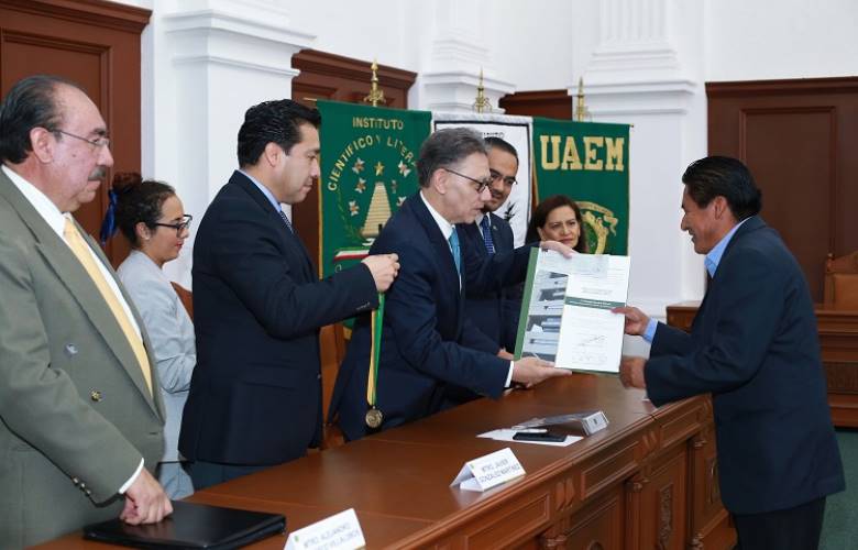 Compromete Alfredo Barrera manejo escrupuloso y eficiente de recursos asignados para 2018