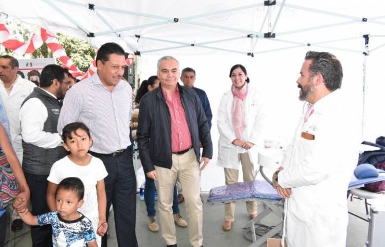 Entregan apoyos en favor de la salud de niÃ±os y mujeres embarazadas