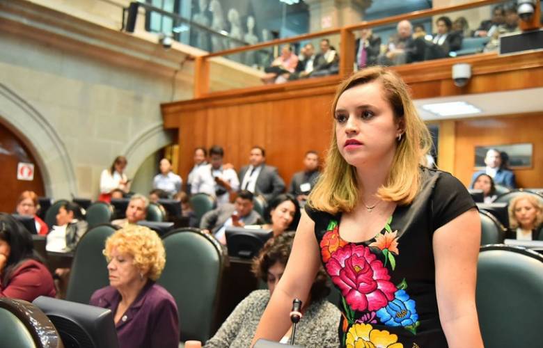 Crea la legislatura una comisión especial para combatir el feminicidio