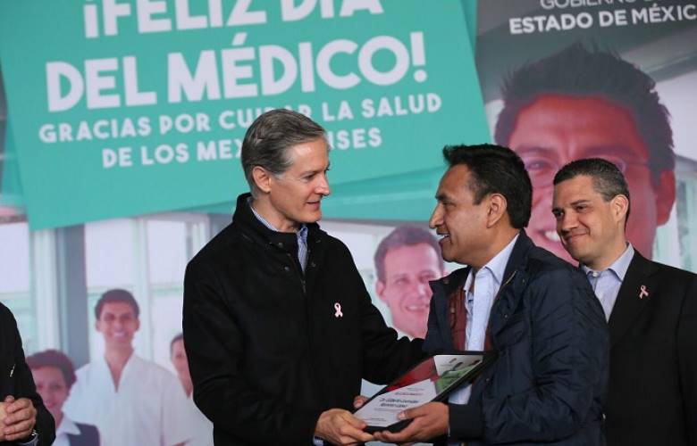 Compromete Alfredo del Mazo abasto suficiente y oportuno de insumos y medicamentos
