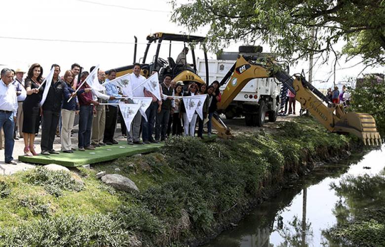 Inicia Metepec trabajos para evitar anegaciones