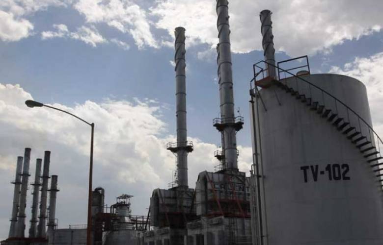 Sener otorga 977 permisos para traer más combustibles