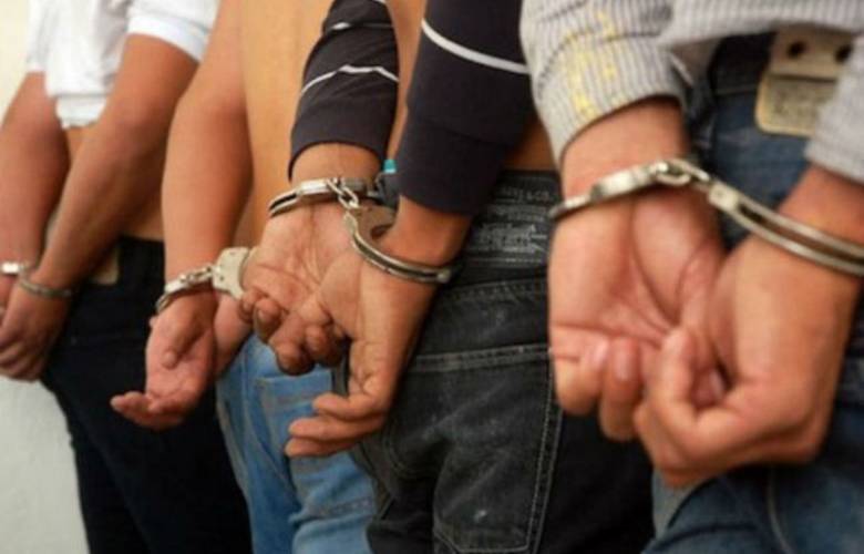 En operativo simultáneo, la SSEM recuperó 47 vehículos y detuvo a 22 personas