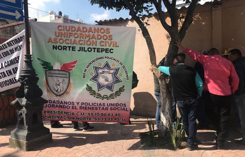 Se materializa rebelión policial