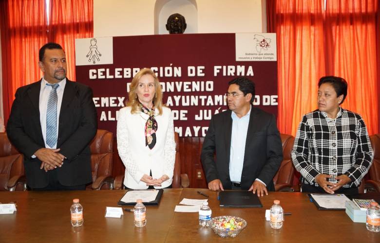 Almoloya de Juárez une esfuerzos con la UDEMEX para garantizar la educación