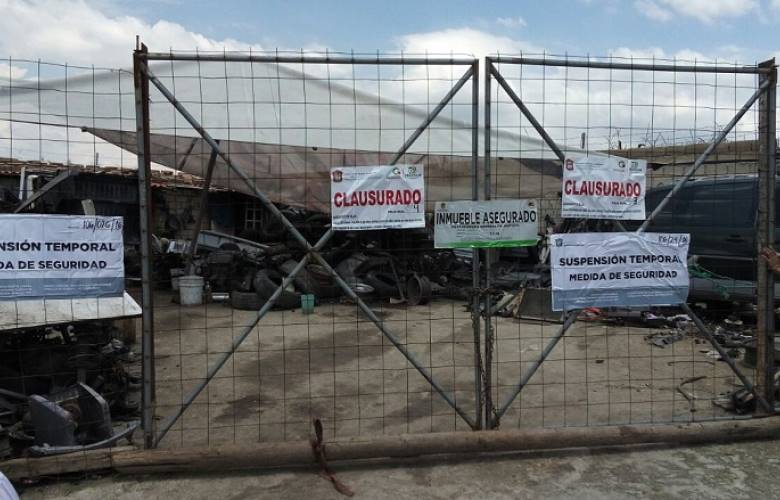 Aseguran autoridades estatales un deshuesadero  en el municipio de Toluca  