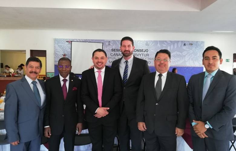 CANACO valle de Toluca realiza el nombramiento de la mesa electoral para su asamblea general
