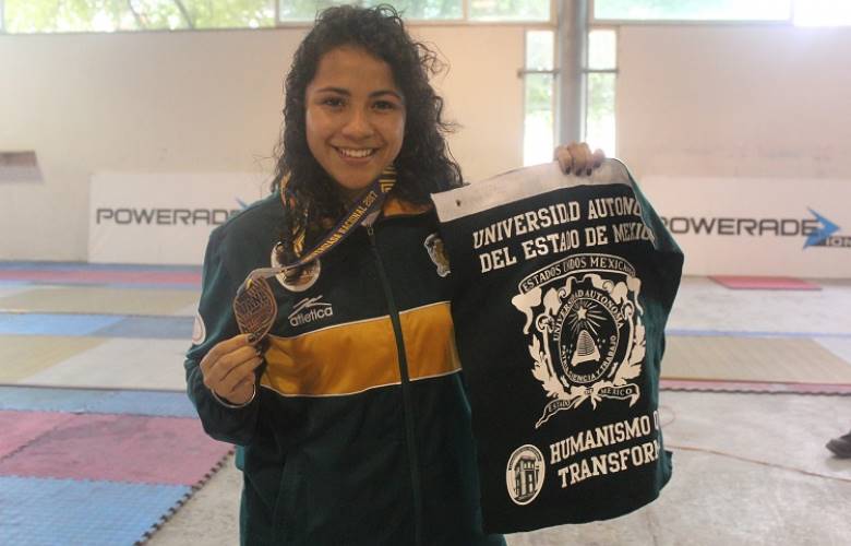 Esgrima suma bronce para la uaem