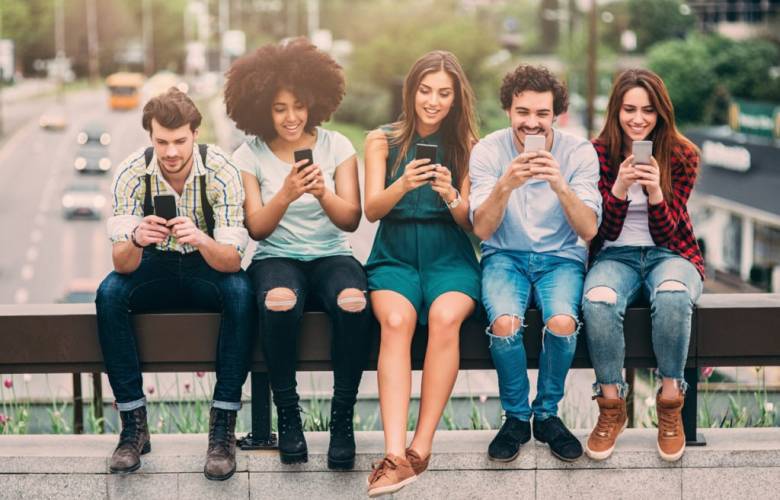 Millennials, la generación que más trabaja 
