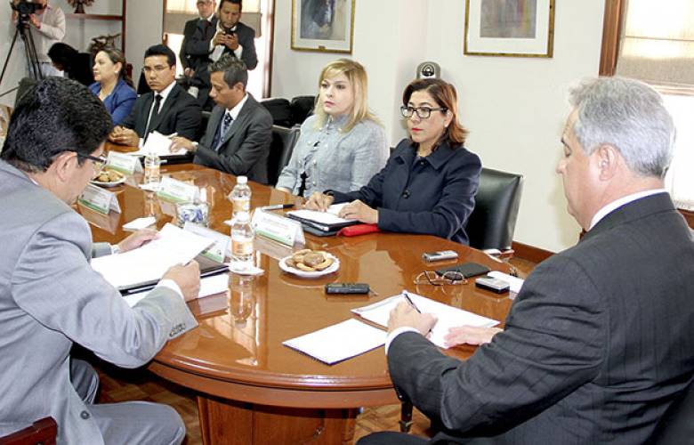 Infoem firma convenio marco con la secretaría de educación del estado de México