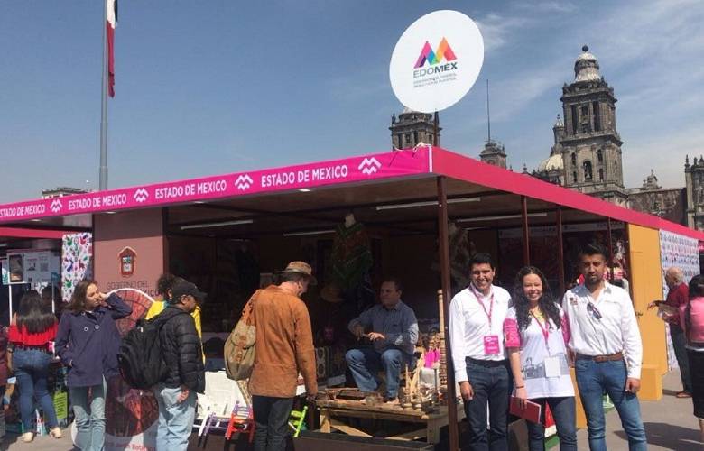 Participan artesanos mexiquenses en exposición y venta 