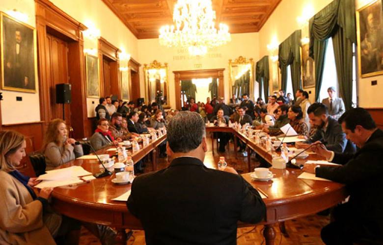 Avanza Toluca en la actualización de la normatividad municipal