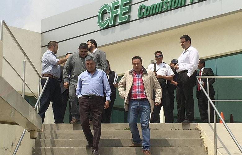 Se restablece el suministro de agua en beneficio  de los habitantes de san pedro tlanixco