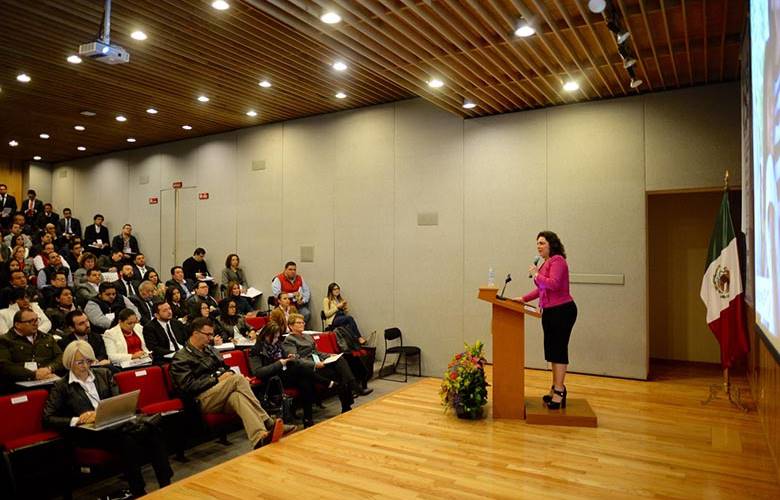 Recuperar la confianza de los ciudadanos, el reto de los partidos políticos: ivonne ortega pacheco
