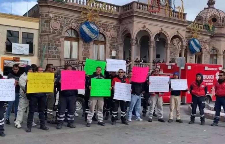 Se revelan bomberos de Tianguistenco por imposición de mandos