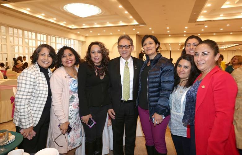 Contratará UAEM anualmente a 40 profesoras de tiempo completo