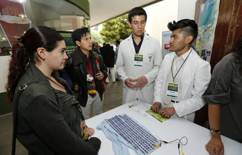 Estudiantes UAEM crearon overol de luz led  para tratamiento de ictericia neonatal