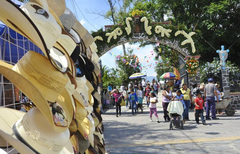 Concluyen Fiestas Patronales de Tepojaco y El Rosario en Cuautitlán Izcalli