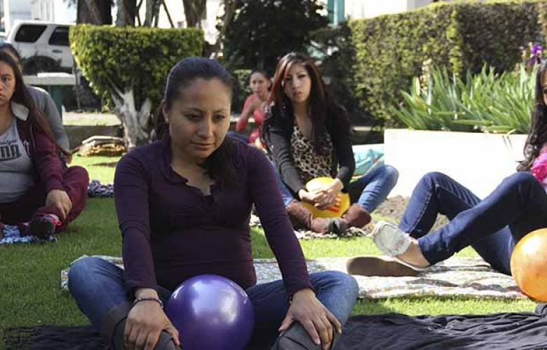 Trabaja dif Toluca en prevención de embarazos a temprana edad