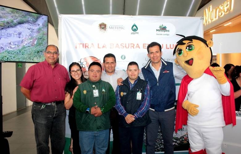 Se adhiere empresa socialmente responsable con labor educativa que realiza Metepec