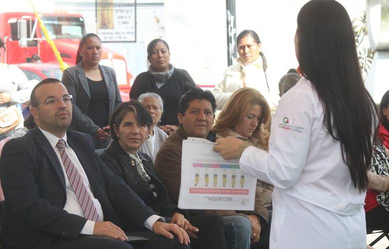 En Toluca realizan foros informativos para prevenir muerte materna
