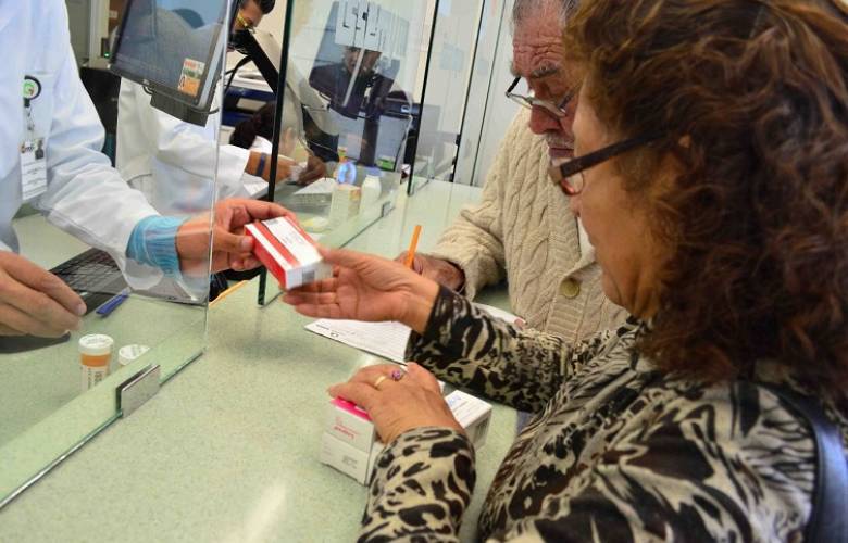 Mejora ISSEMYM abasto de medicamentos