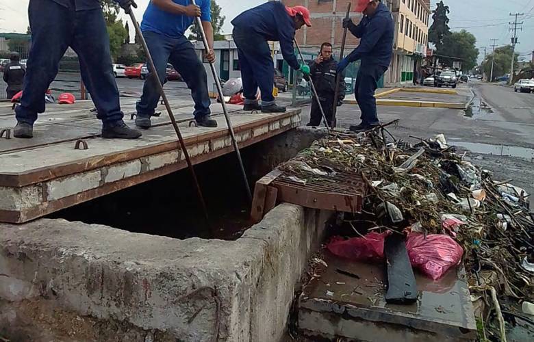 Retiran toneladas de basura en San Mateo Atenco