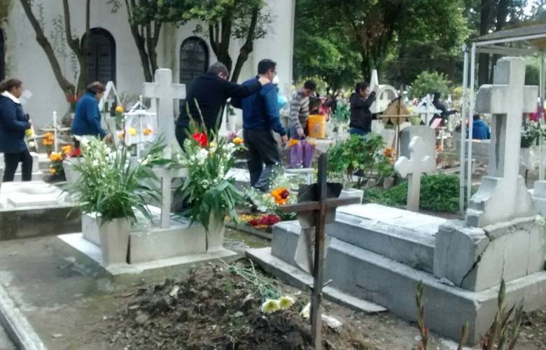 Cancela Toluca trámite de inmatriculación administrativa de panteones