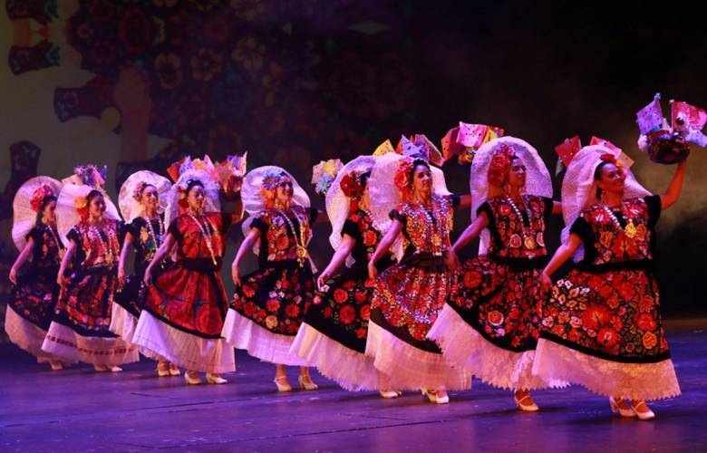 Gran presentación del folclórico del Estado de México en Bellas Artes