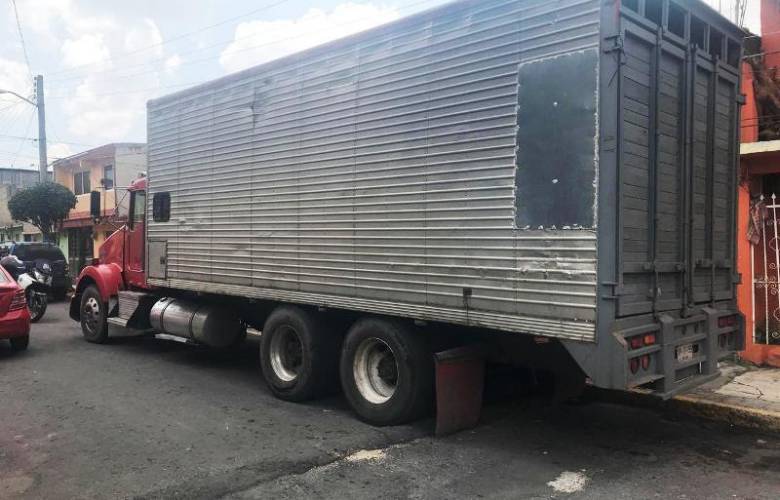 Decomisan 20 mil litros de diesel robado en Metepec