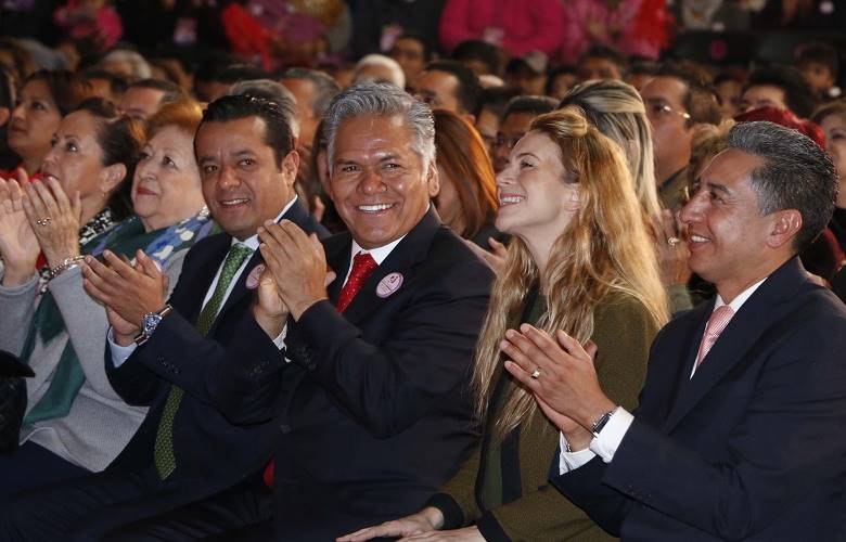 Con resultados históricos, humanistas y vanguardistas en el DIF Toluca se sirve con el corazón